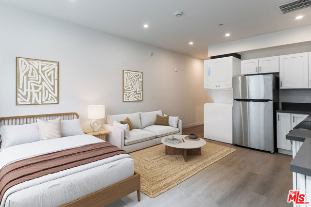 1227 N Berendo Street, Los Angeles CA: https://media.crmls.org/mediaz/56bce05f-4ce2-4aac-acde-4c58fd69483b.jpg