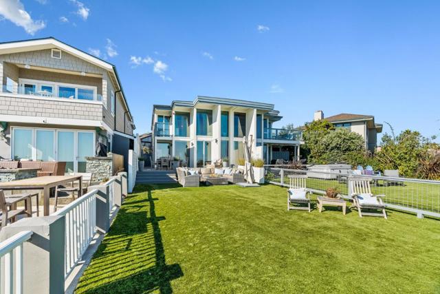 9 Rockview Drive, Santa Cruz CA: https://media.crmls.org/mediaz/56bd4704-7d5d-46b8-a7ff-dae863fa42a7.jpg