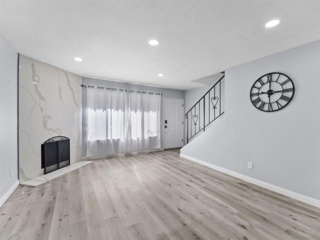 Image 4 of 22 For 10267 Black Mountain Rd  L8
