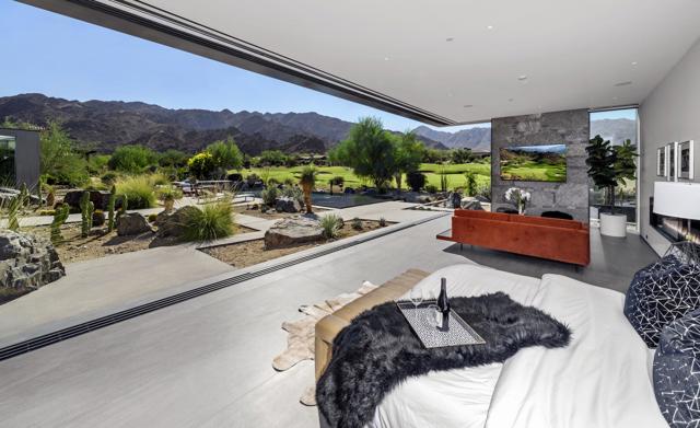 Image 16 of 46 For 74305 Desert Oasis Trail