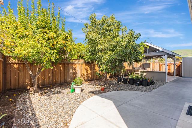 Image 51 of 73 For 1589 Sonoma Drive