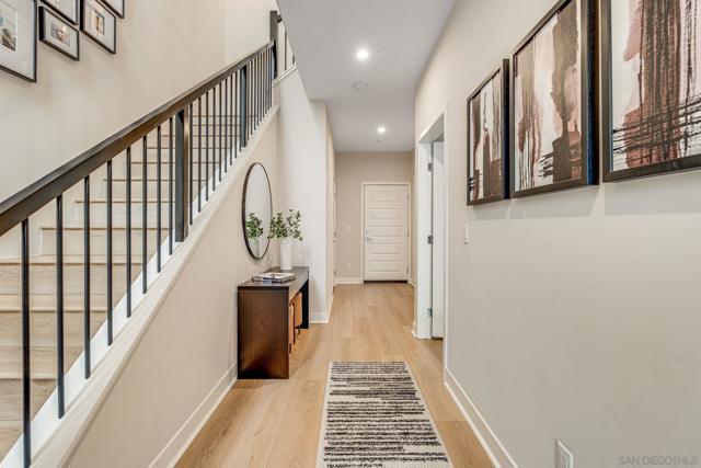 Image 21 of 32 For 2863 Avella Circle