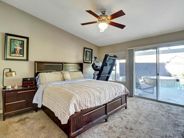 Image 10 of 30 For 69738 Kent Place
