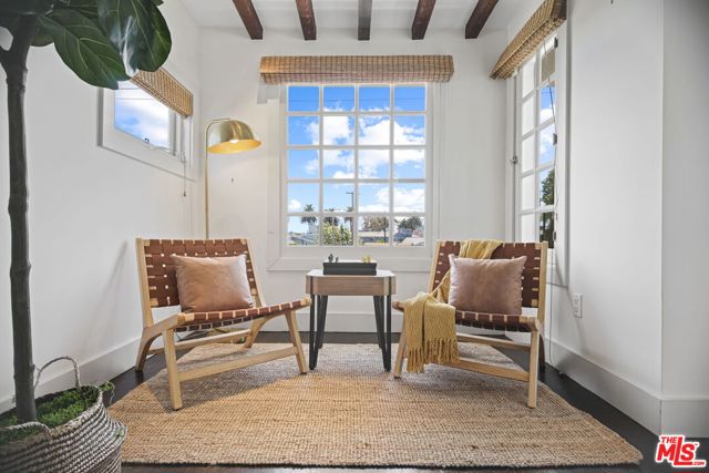 1210 Cabrillo Avenue, Venice CA: https://media.crmls.org/mediaz/56c2204d-71f6-495c-b937-22e26e2bed9a.jpg