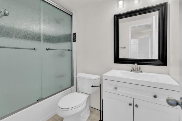 Detail Gallery Image 17 of 27 For 7321 Alicante a,  Carlsbad,  CA 92009 - 2 Beds | 2 Baths