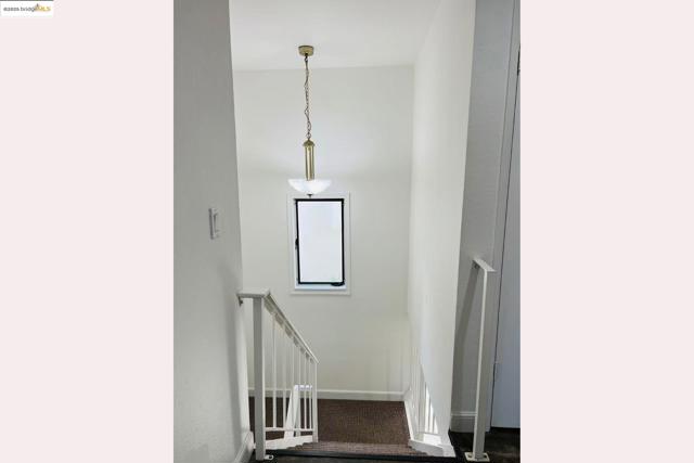 95 Mozden Ln, Pleasant Hill CA: https://media.crmls.org/mediaz/56c3de9e-d1ad-4fa7-a1de-743047914e0e.jpg