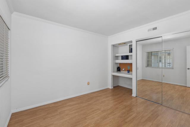 9530 Whellock Way, San Diego CA: https://media.crmls.org/mediaz/56c43fd9-43a7-4c3e-8cf8-d2139b9a5b2d.jpg