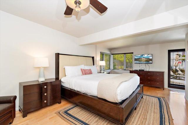 2030 E Amado Road, Palm Springs CA: https://media.crmls.org/mediaz/56c4476f-f762-43bf-97f4-b549ef33fab7.jpg