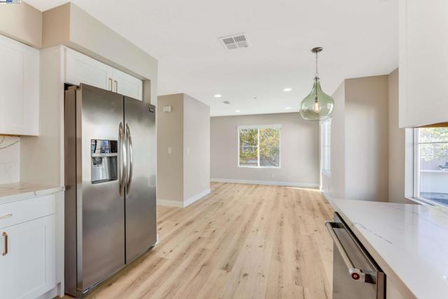4579 Mangrove Dr, Dublin CA: https://media.crmls.org/mediaz/56c51ac6-fd44-4a58-97a8-133a63259ede.jpg