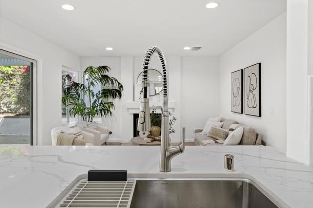 1421 Corte Clasica, San Marcos CA: https://media.crmls.org/mediaz/56c73e78-426a-4e58-a7d4-ca55da28cc87.jpg