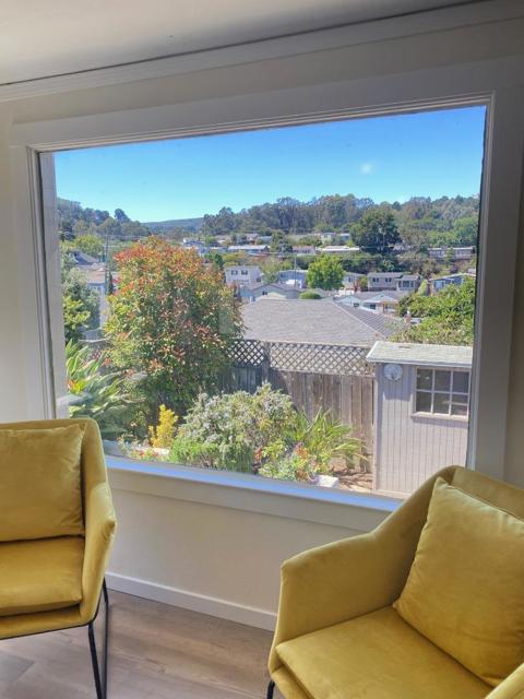 455 Cherry Avenue, San Bruno CA: https://media.crmls.org/mediaz/56c79617-0539-4bb9-83c8-b016f1b91e6e.jpg