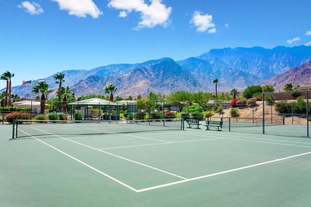 3764 Vista Dunes, Palm Springs CA: https://media.crmls.org/mediaz/56caad5b-b770-449c-908f-7bde3d7fe90d.jpg