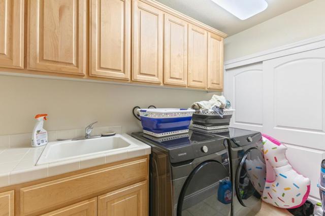 740 Promontory Point, Foster City CA: https://media.crmls.org/mediaz/56cae562-89b4-4415-9163-91c506387ba7.jpg