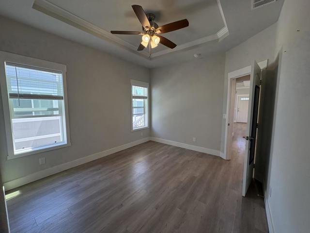 1515 N Milpitas Boulevard, Milpitas CA: https://media.crmls.org/mediaz/56cb2409-1736-4db0-84fe-b90665a60a27.jpg