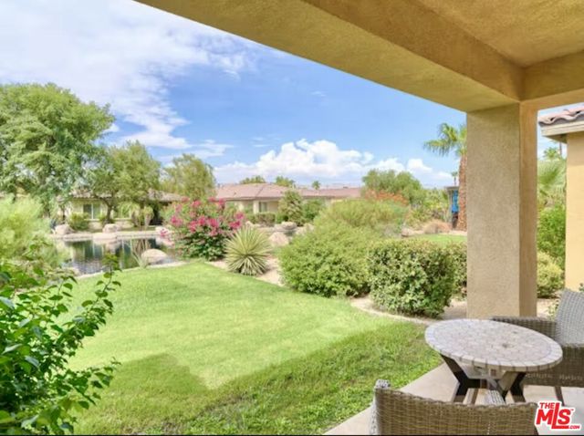 82104 Hopkins Drive, Indio CA: https://media.crmls.org/mediaz/56cc932e-ffab-4392-83d0-de66b540404f.jpg
