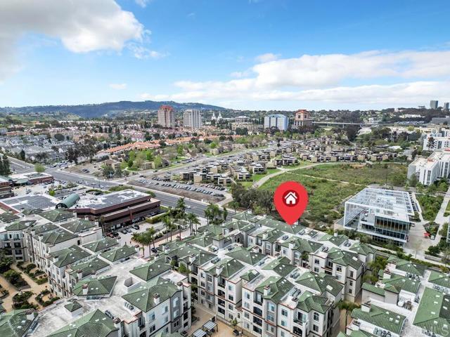 9253 Regents, La Jolla CA: https://media.crmls.org/mediaz/56cd0354-f1cc-493c-b033-28669d9dcd43.jpg