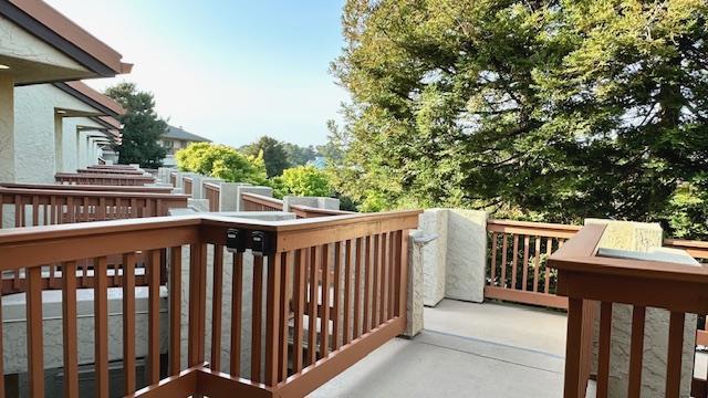 315 Seascape Resort Drive, Aptos CA: https://media.crmls.org/mediaz/56cd0e80-eaca-43f6-abbb-70f74b636a47.jpg