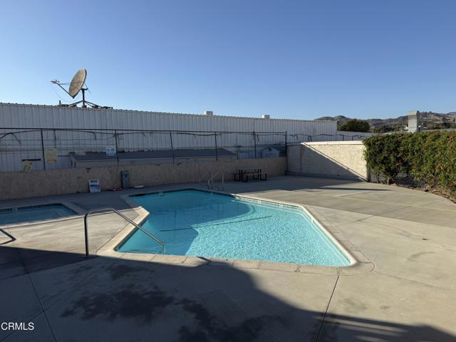 Detail Gallery Image 16 of 18 For 114 E Ventura St #E,  Santa Paula,  CA 93060 - 2 Beds | 1 Baths