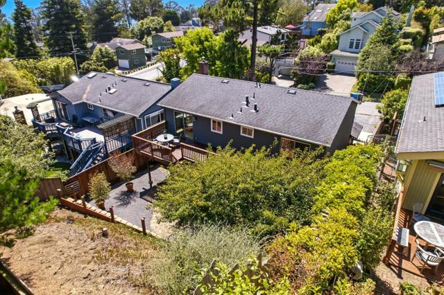 422 Avenue Portola, El Granada CA: https://media.crmls.org/mediaz/56cecaff-3d8d-4af5-bd4d-b7a87c1ba0ca.jpg