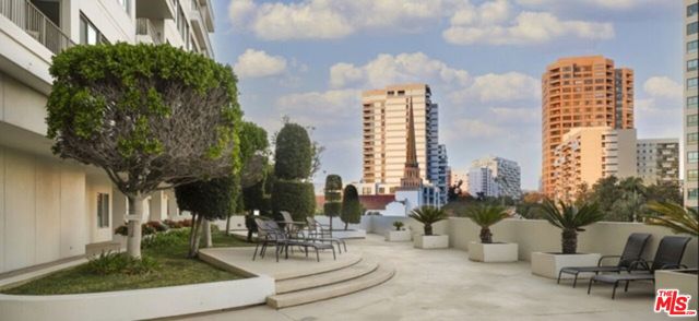 10501 Wilshire Boulevard, Los Angeles CA: https://media.crmls.org/mediaz/56d177e5-0b13-4de1-a011-80f1f949a422.jpg