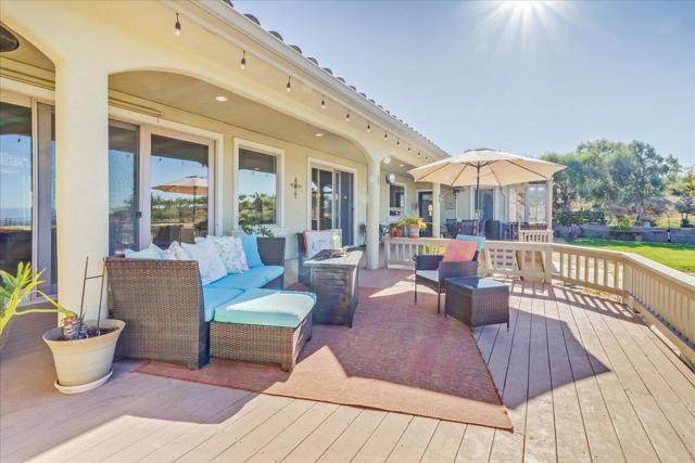 4116 Ashford Circle, Hollister CA: https://media.crmls.org/mediaz/56d19545-7471-472b-865e-70bb23579ab5.jpg