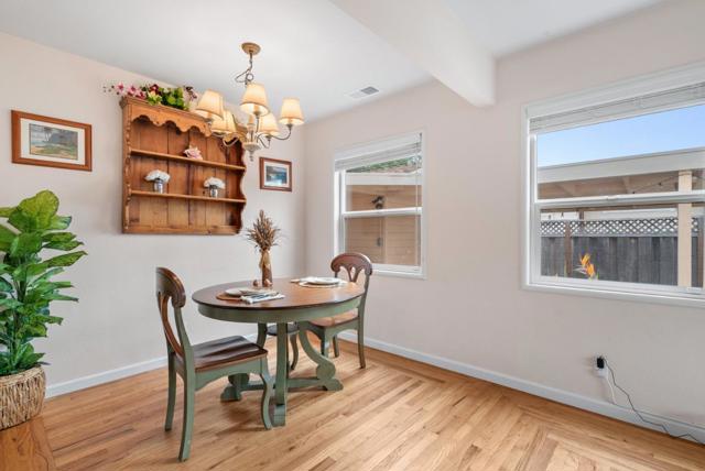 525 Laverne Avenue, Aptos CA: https://media.crmls.org/mediaz/56d21c6f-02a2-4c26-981e-d29123192b96.jpg
