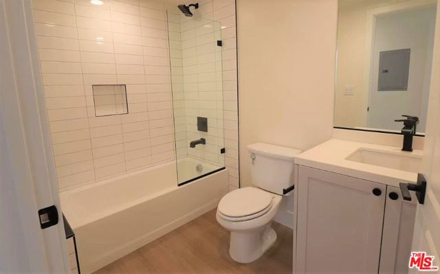 1261 Stoner Avenue, Los Angeles CA: https://media.crmls.org/mediaz/56d25845-43f4-404a-b0de-b152fca3a048.jpg