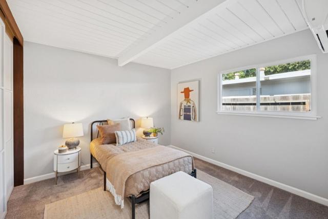 822 Dartshire Way, Sunnyvale CA: https://media.crmls.org/mediaz/56d28409-e447-4f5c-9ce3-5e56d0f0ad0d.jpg