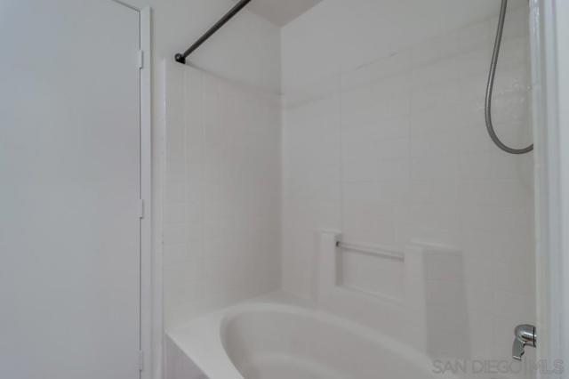 1875 Baudouin Pl, Chula Vista CA: https://media.crmls.org/mediaz/56d43c8a-4e31-45b1-bc5c-8749ba2a3377.jpg