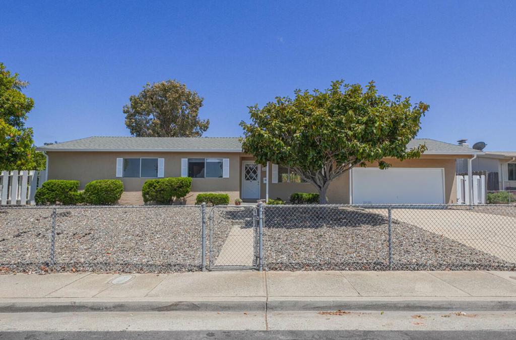 1622 Flores Street