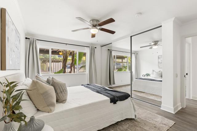 Image 21 of 40 For 8503 Villa La Jolla Dr E