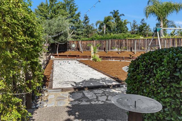 3187 High Meadow Lane, San Jose CA: https://media.crmls.org/mediaz/56d66182-3d0b-4a14-9c7b-1393894fbebd.jpg