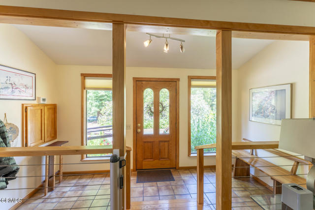 10941 Gurley Lane, Mendocino CA: https://media.crmls.org/mediaz/56d978b6-ba47-4f02-a563-15a7314b7972.jpg