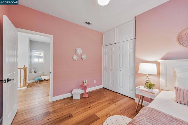 122 Claremont Crest Ct, San Ramon CA: https://media.crmls.org/mediaz/56da0e46-93e7-40ec-a764-62d03a0be164.jpg