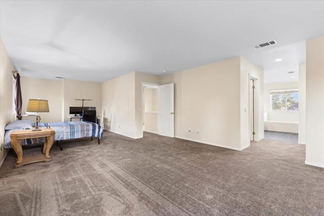 609 Jacks Creek Road, Escondido CA: https://media.crmls.org/mediaz/56da2f52-1cc0-4b5e-b91b-c7439529a00b.jpg