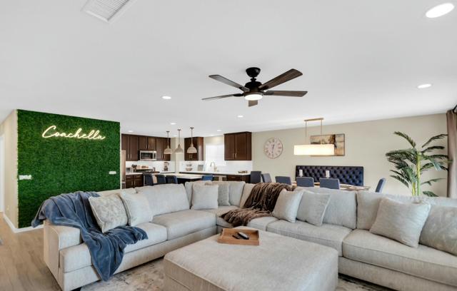 84131 Azzura Way, Indio CA: https://media.crmls.org/mediaz/56da8e7d-9d14-47d2-87e3-53908fa3ef35.jpg