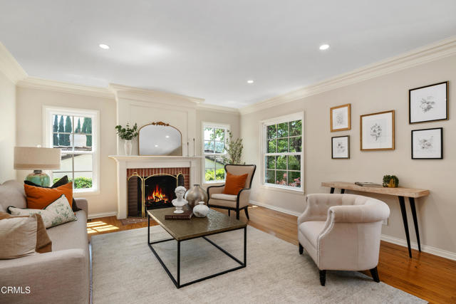 Detail Gallery Image 6 of 46 For 1421 Oneonta Knoll, South Pasadena,  CA 91030 - 5 Beds | 3 Baths