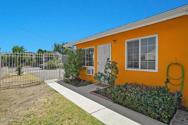 9501 Steele Street, Rosemead CA: https://media.crmls.org/mediaz/56dbfc6e-308d-48ff-baf6-e1d3b59a4753.jpg