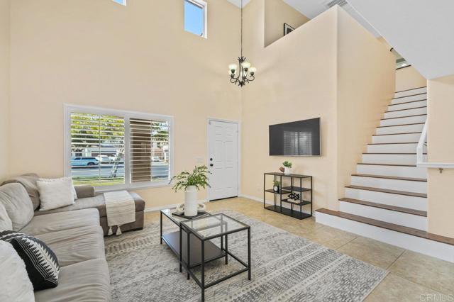1281 Saint Helena Avenue, Chula Vista CA: https://media.crmls.org/mediaz/56dc5ed4-65af-4f28-b28c-dba5a2359845.jpg