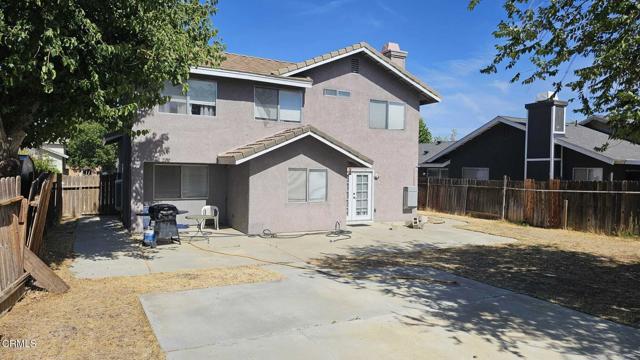 44615 Foxboro Court, Lancaster CA: https://media.crmls.org/mediaz/56dcbbaa-5e79-455d-a277-d6dcb72cdeb9.jpg