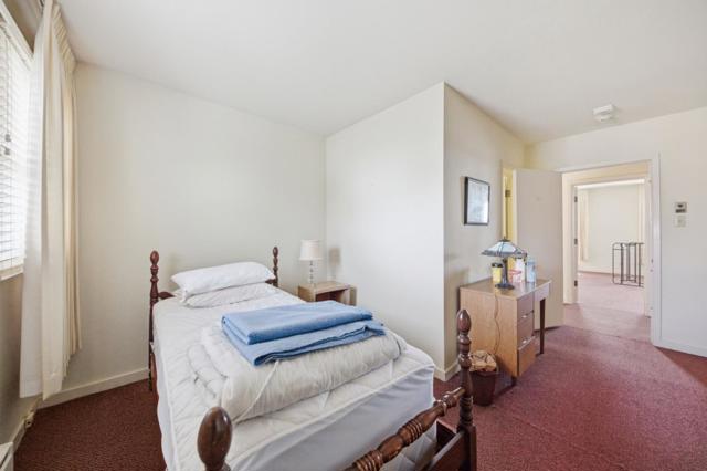 3900 Balboa Street, San Francisco CA: https://media.crmls.org/mediaz/56dcc2ad-2053-4ec1-a96b-179afc07299b.jpg