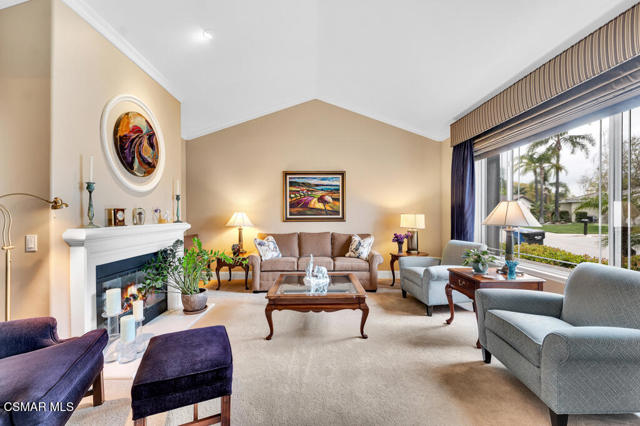 782 Emerson Street, Thousand Oaks CA: https://media.crmls.org/mediaz/56df302a-4331-4cd3-878b-dd1a6ca83ae7.jpg
