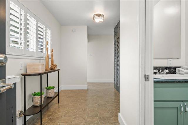 952 Fairfield Avenue, Santa Clara CA: https://media.crmls.org/mediaz/56df38c1-467d-4889-99df-bb4a7bb7a830.jpg