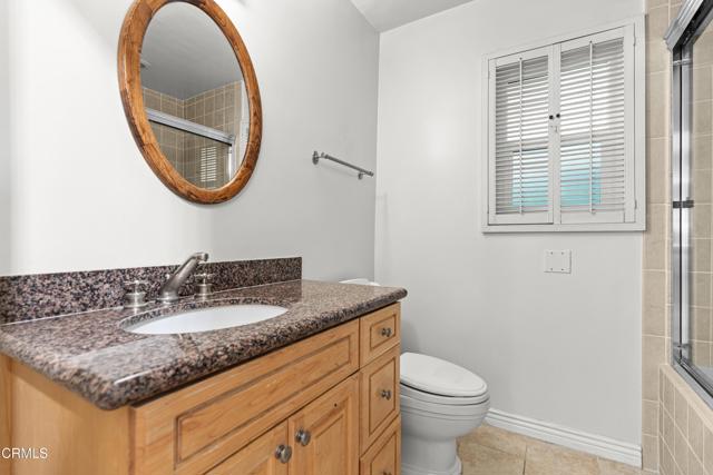 Detail Gallery Image 11 of 24 For 3826 Dixie Canyon Ave, Sherman Oaks,  CA 91423 - 3 Beds | 3 Baths