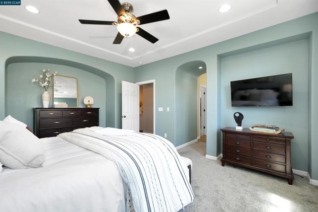 5152 Bengali St, Danville CA: https://media.crmls.org/mediaz/56dfc4a3-3f05-430c-9581-bb93f3af0d04.jpg
