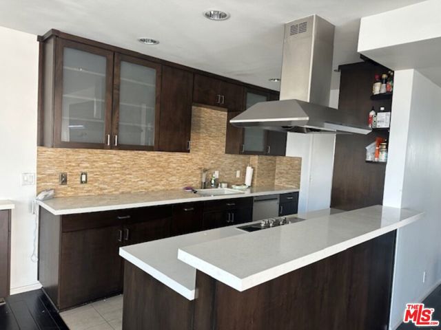10701 Wilshire Boulevard, Los Angeles CA: https://media.crmls.org/mediaz/56e028f8-5316-449d-b369-14e162b8f934.jpg