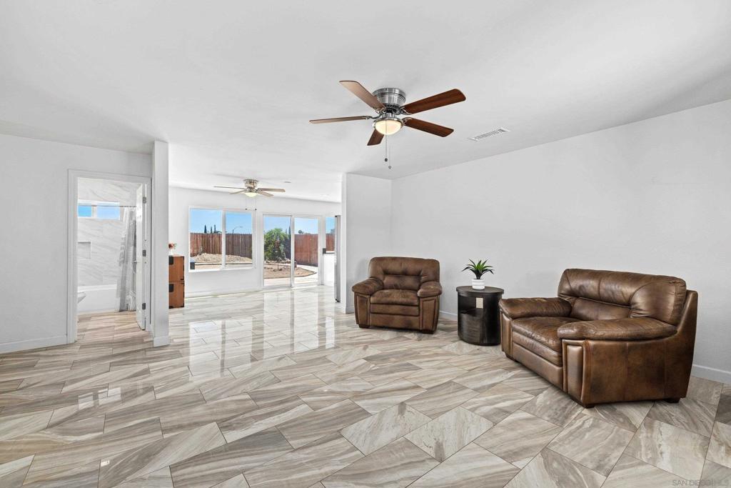 8025 Peach Point - photo 12