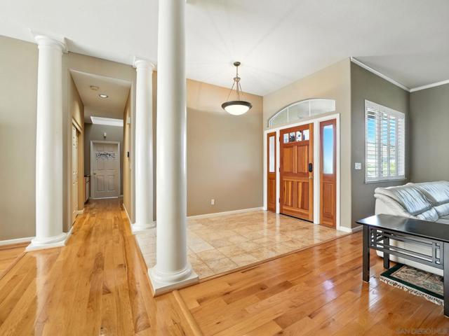 3097 High Meadow Ln, San Jose CA: https://media.crmls.org/mediaz/56e34752-27e4-44f9-a082-a0731705a53b.jpg