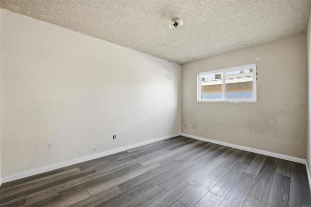 Image 12 of 30 For 1877 Donax Avenue