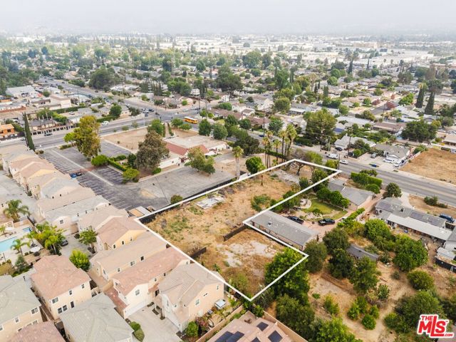 20020 Parthenia Street photo 1